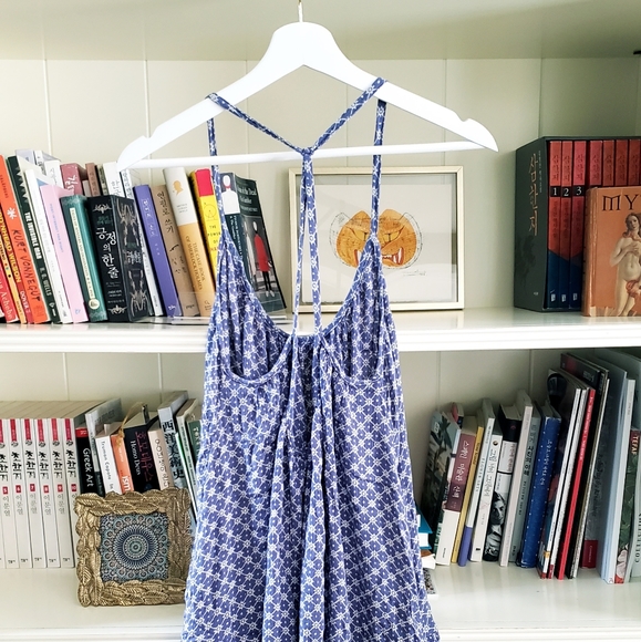 Flowy Beach dress - Picture 3 of 3